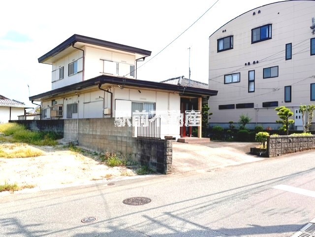 土地面積約103坪
