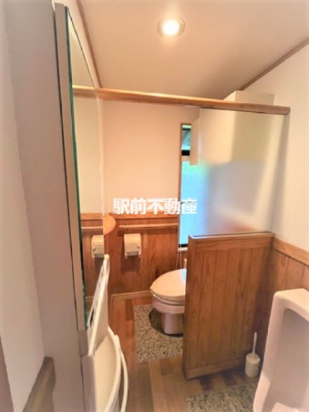 大小別れたおトイレです