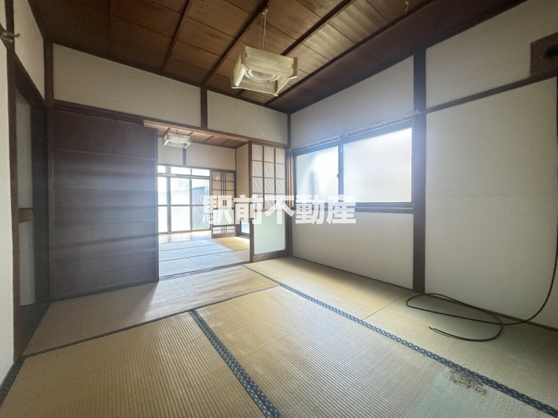 奥まで続き間です。