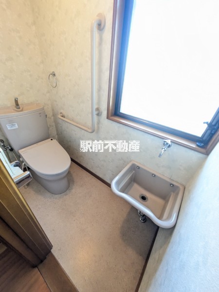 トイレは2か所有り