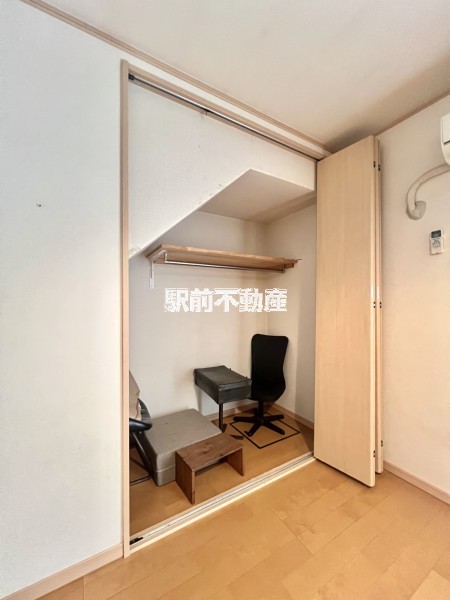 各居室に収納付き!