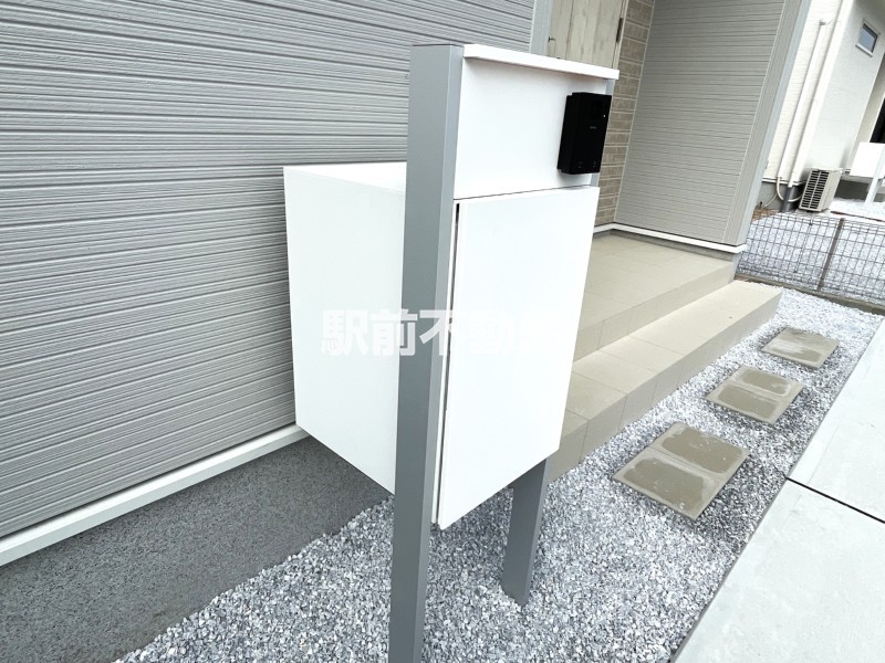 便利な宅配ボックス付