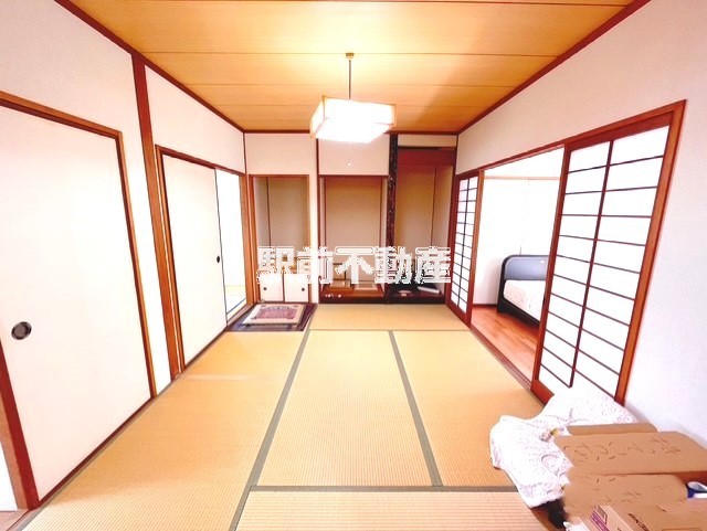 1階和室6畳(南東)