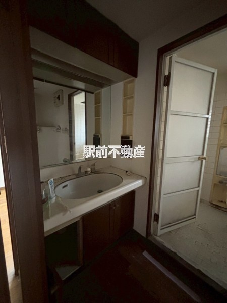 R8年2月内装完了予定