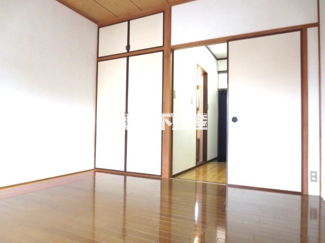 B5号室