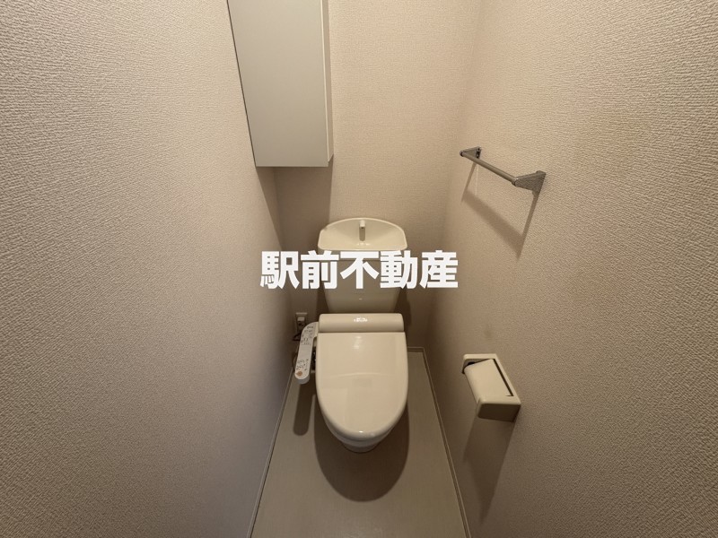 温水洗浄便座付きトイレ♪