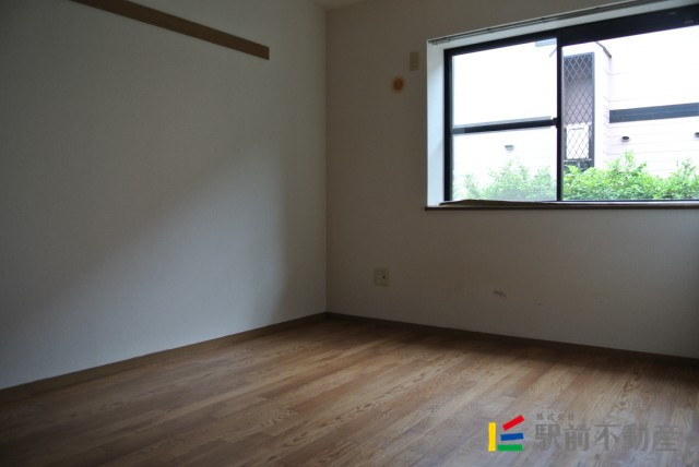 フローリングで使いやすい!