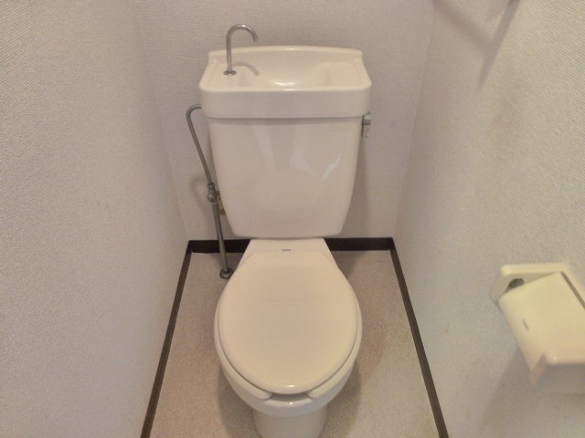水洗トイレです♪