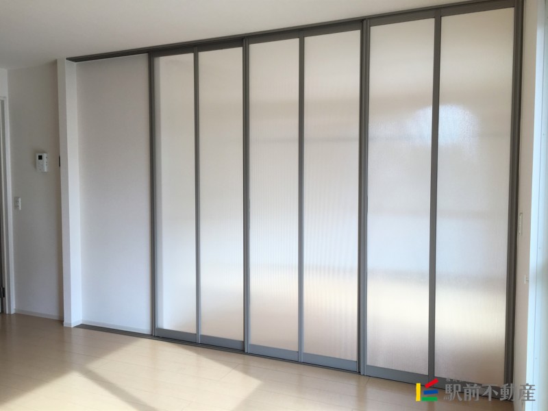 リビングと洋室は仕切れます!