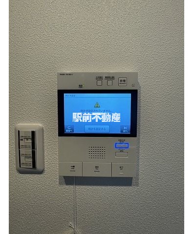 写真は別号室