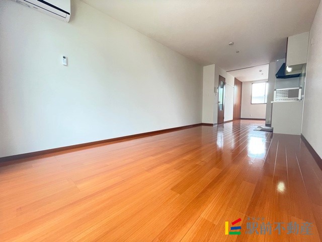 写真は別部屋