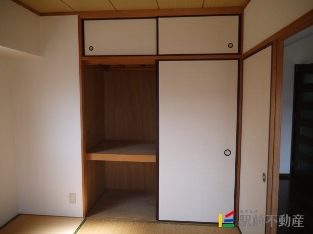 写真は別部屋