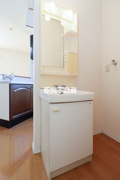 写真は別部屋