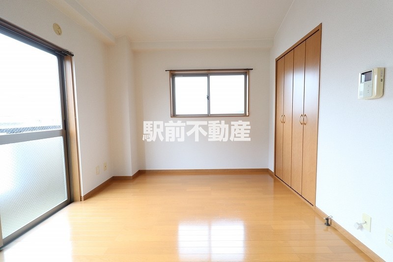 写真は別部屋