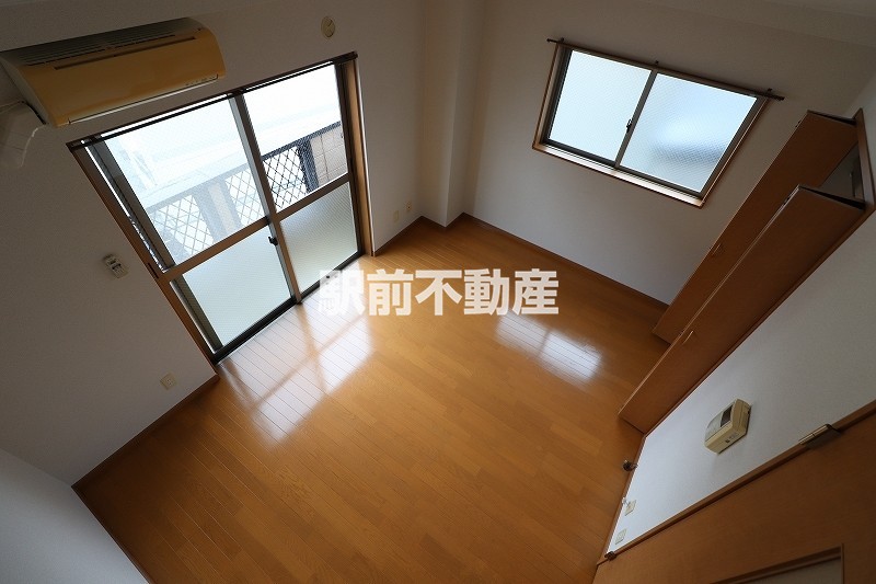 写真は別部屋