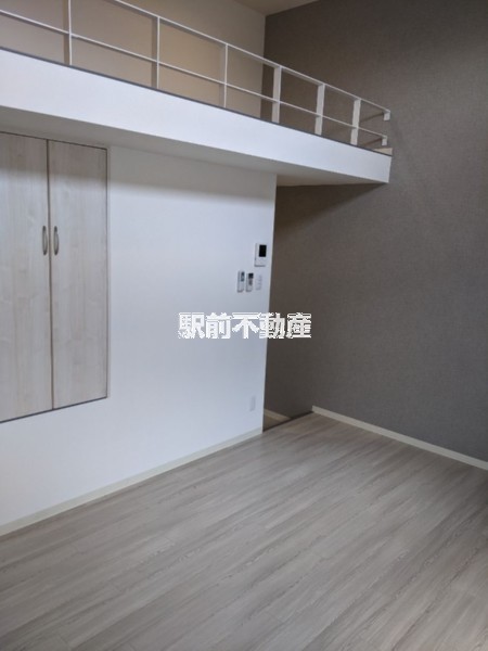 写真は別部屋