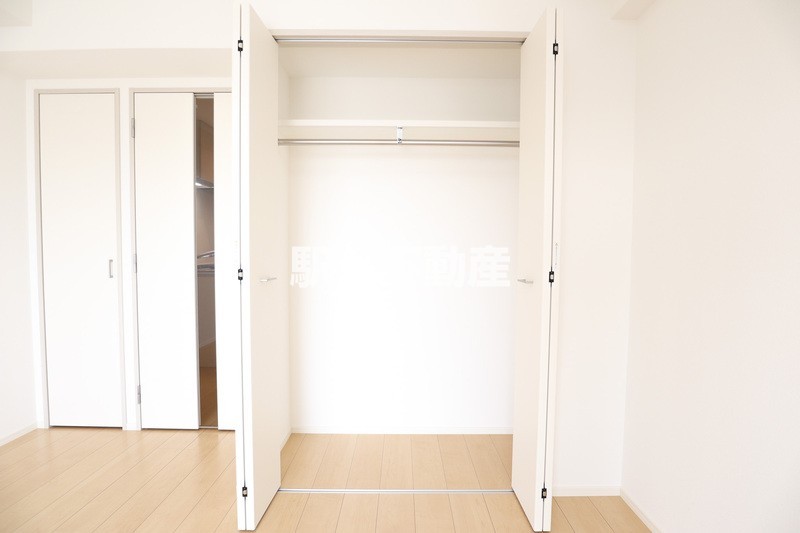 現況優先